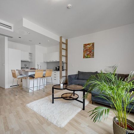 Revon Art-Deco Apartment Laurinska ブラチスラヴァ エクステリア 写真